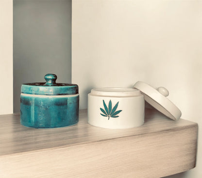 SOULCRAFTZ Ceramic Storage Jars Serving Bowl with Lid,Studio Green and Matte White 500 ml Capacity, Textured Lid Design